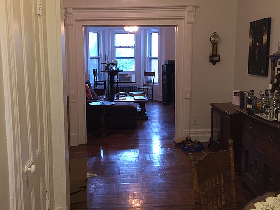 2nd image of 920 8th Ave APT 2