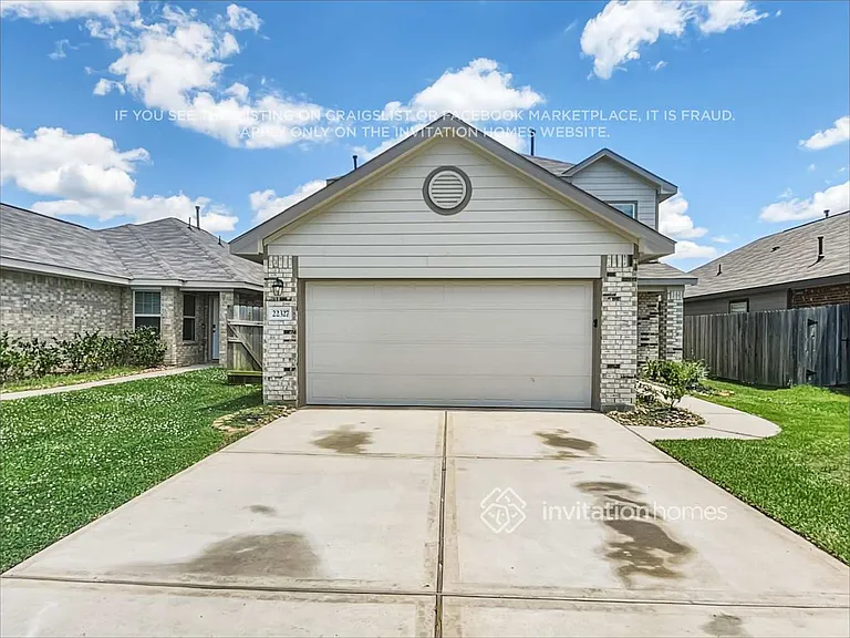 22327 San Damiano St — Photo 4