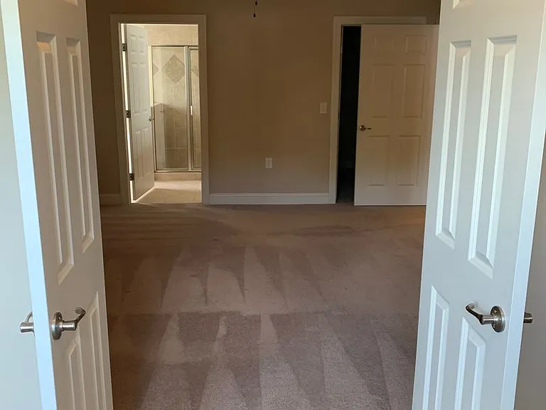 330 Gallery Dr #201 — Photo 16