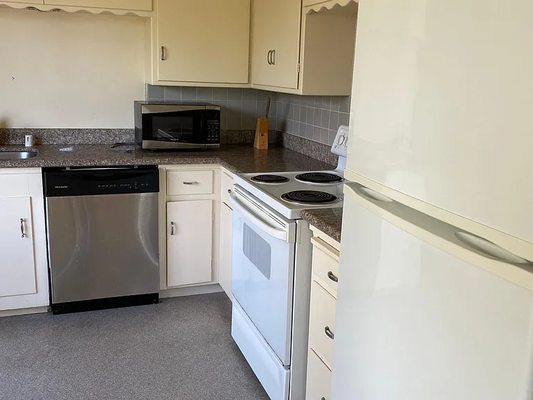 1715 Spruce St #2 — Photo 12