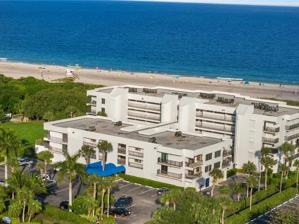 1700 Ocean Dr APT 204, Vero Beach, FL 32963