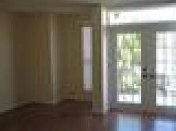5th image of 653 Cypress Ln