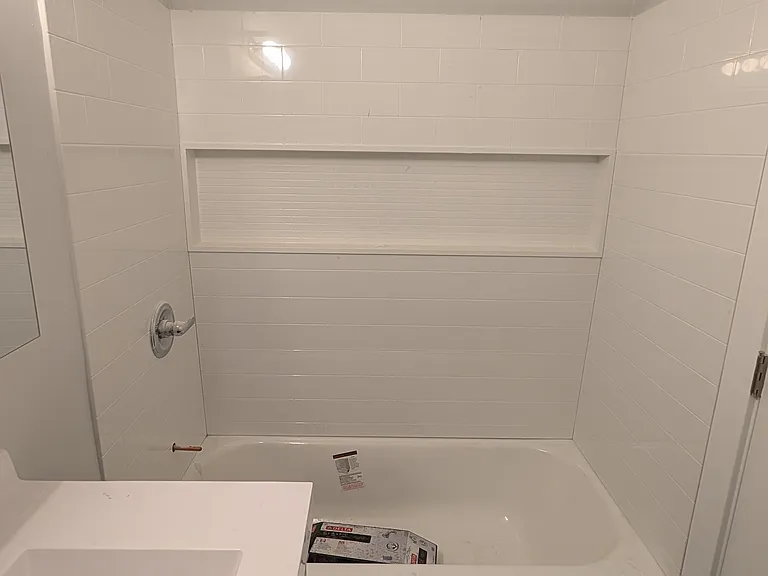 52 1/2 E 5th Ave #A — Photo 7