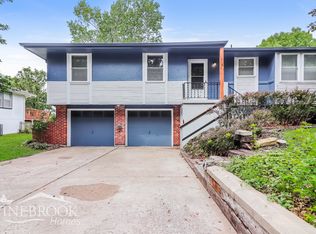 315 Monroe Ave, Belton, MO 64012