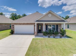 84 Saltmeadow Cir, Ocean Springs, MS 39564