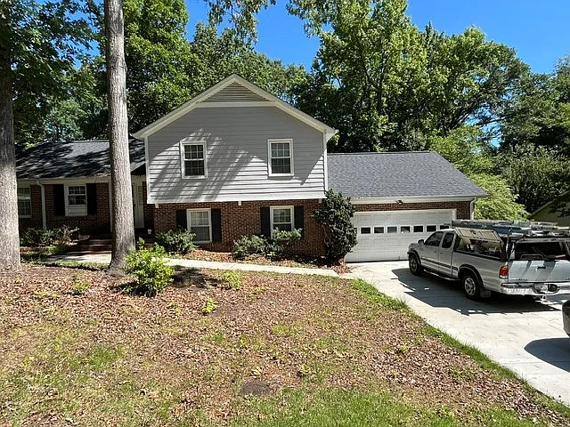 18 Olde Orchard Ln