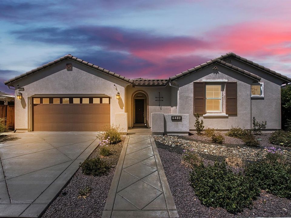 1st image of 2214 Russell Cir
