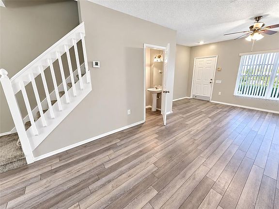 5th image of 30021 Playa Del Rey Ln