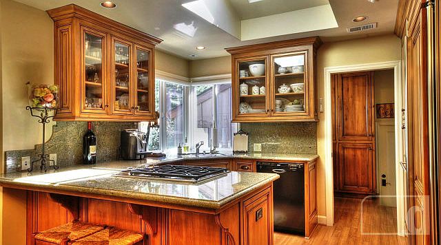 1st image of 125 Charter Oaks Cir