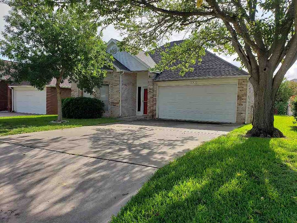 1st image of 123 Dove Ln