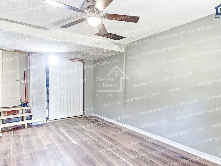 1210 NW Irwin Ave — Photo 35