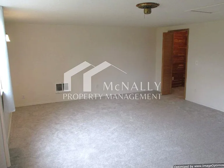 1166 Leschi Dr — Photo 15