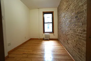 Rented by Best Apartments North Inc