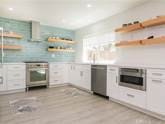 5th image of 19742 Oceanaire Cir
