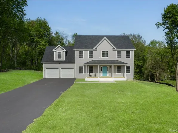 12 Whalen Road, Hopewell Junction, NY 12533