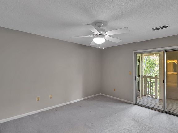5th image of 5009 Sharon Rd Unit C