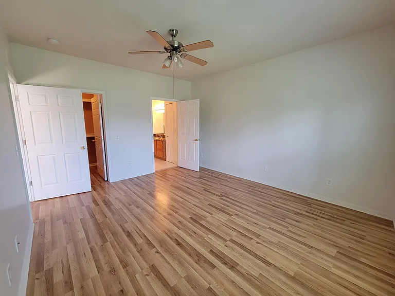 43162 Pendleton Cir — Photo 10