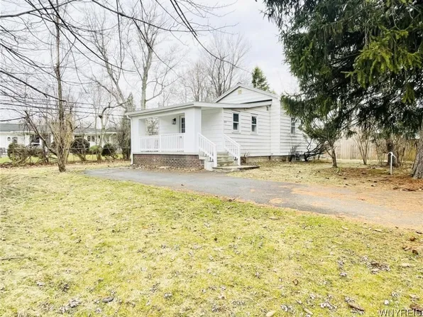 319 Getzville Rd, Amherst, NY 14226