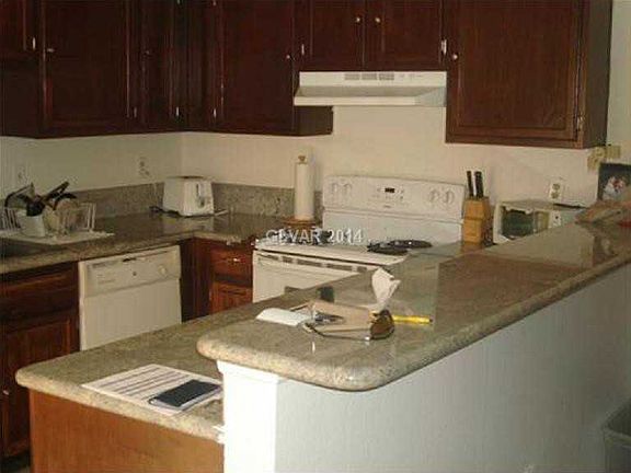 5th image of 2618 Aracatuba Ave