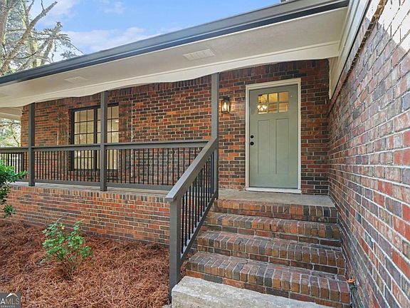 3rd image of 4541 Mercer Rd