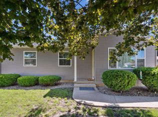1239 Wren Rd, Waterloo, IA 50701