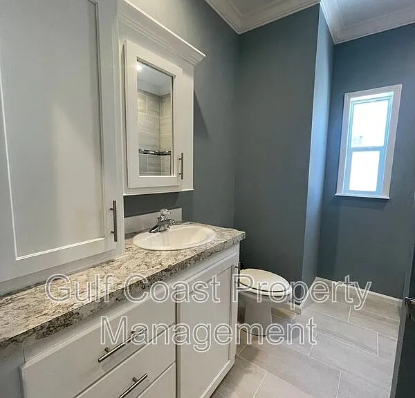3200 Holly Ave — Photo 18
