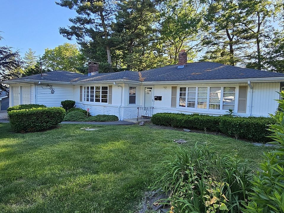 1st image of 22 Pondview Cir