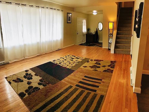 Front Living/Rec Room
