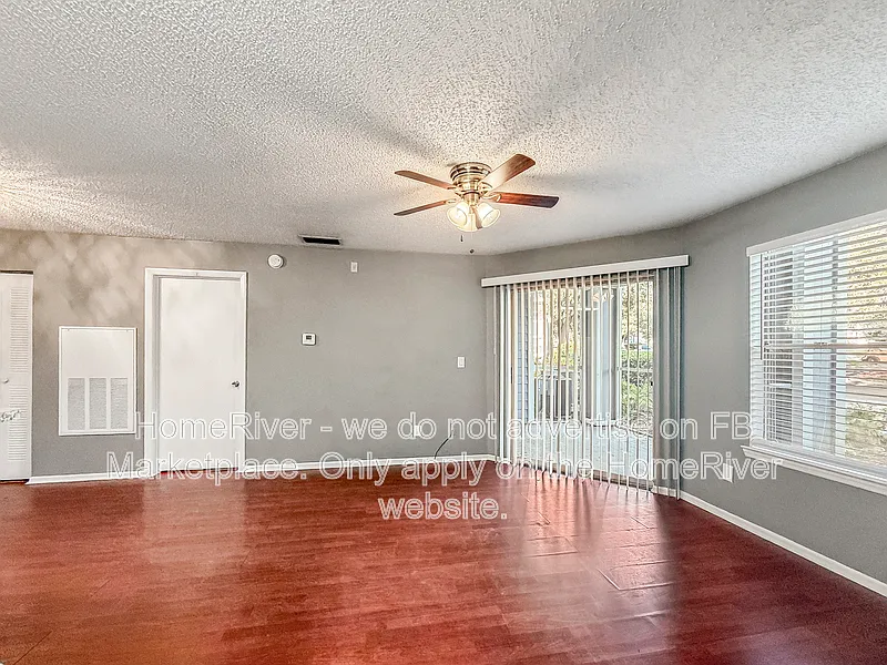 1 bed, 1.0 bath, 648 sqft, $1,345 — Photo 3