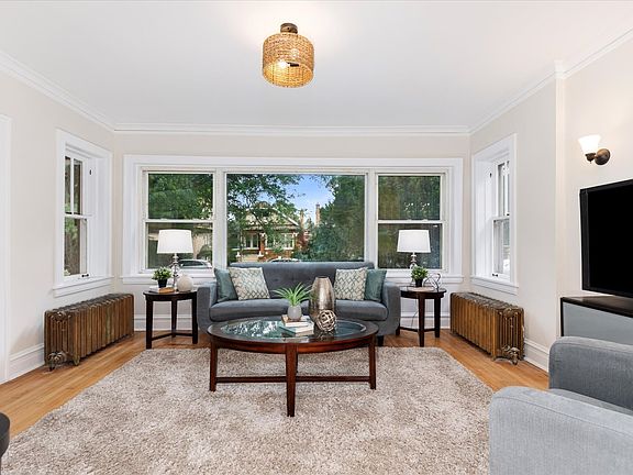 4th image of 1614 Cuyler Ave