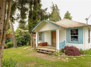 101 E Runnion Rd, Sequim, WA 98382