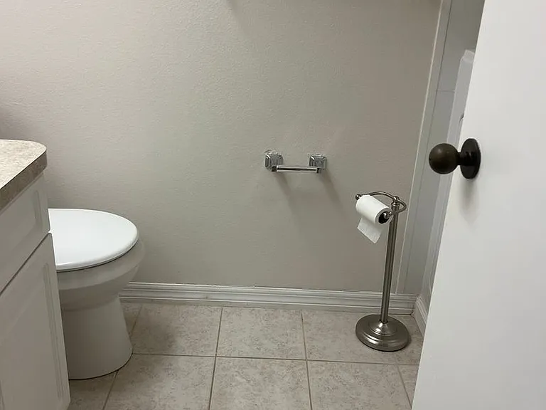 3018 Sail Pointe Cir #4-B — Photo 33