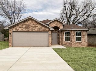 1717 Talton Ave, Fort Worth, TX 76104