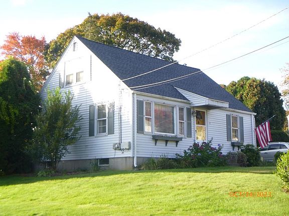 3rd image of 72 Westfield Dr