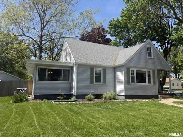 2601 47th St, Moline, IL 61265