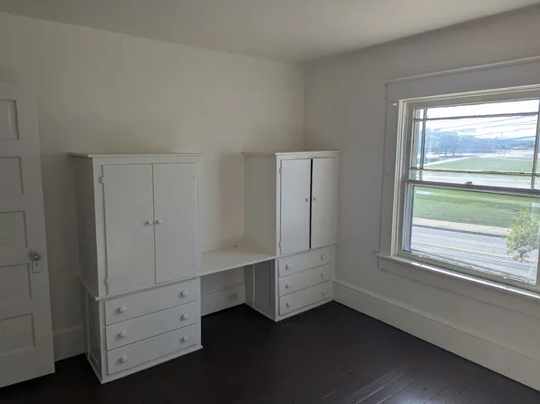 634 S Queen St, Martinsburg, WV 25401