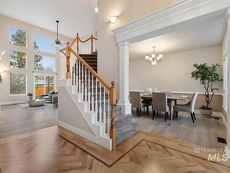 9356 W Osprey Meadows Dr — Photo 2