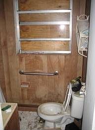 2nd image of 1400 Bahia Ave