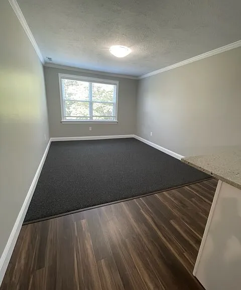 879 Bernon St #211 — Photo 4