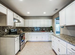 1511 W Pyron Ave, San Antonio, TX 78211