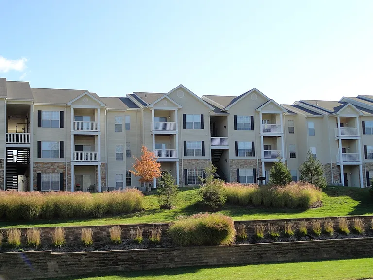 Beautifully Landscaped Community