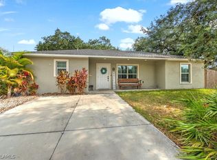 1167 Greenwood Ave, Labelle, FL 33935