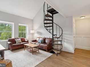 3031 S Columbus St APT C2, Arlington, VA 22206