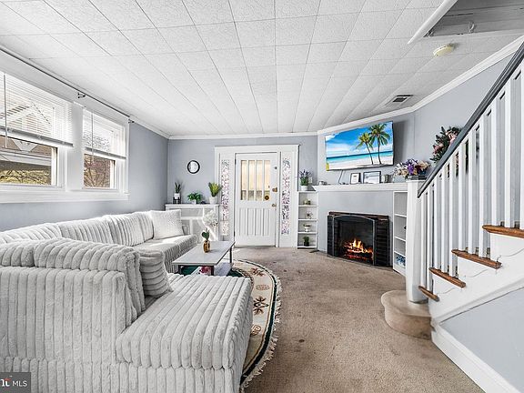 4th image of 309 Cheswold Rd
