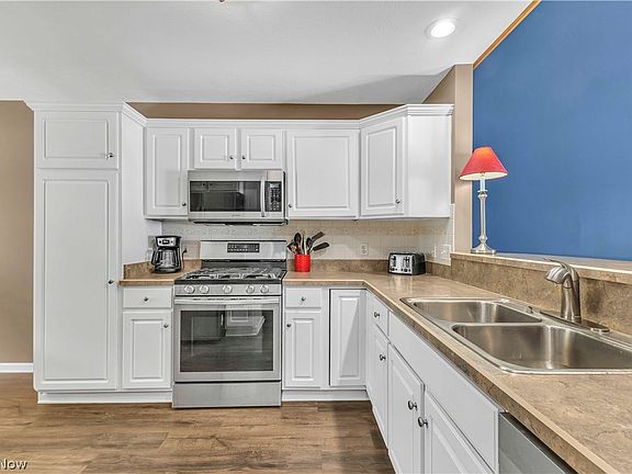 3rd image of 363 Northcoast Point Dr