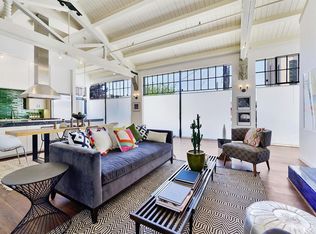 301 4th St, Oakland, CA 94607