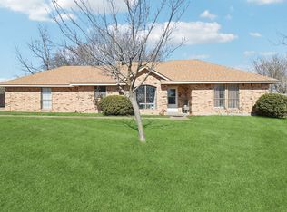 1202 N Sharpshire Dr, Waxahachie, TX 75165