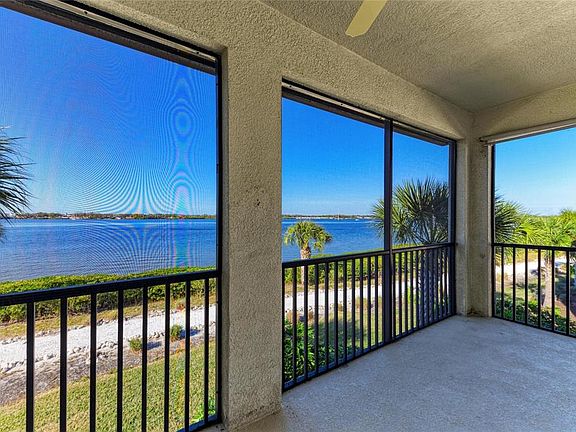 5th image of 1246 Riverscape St