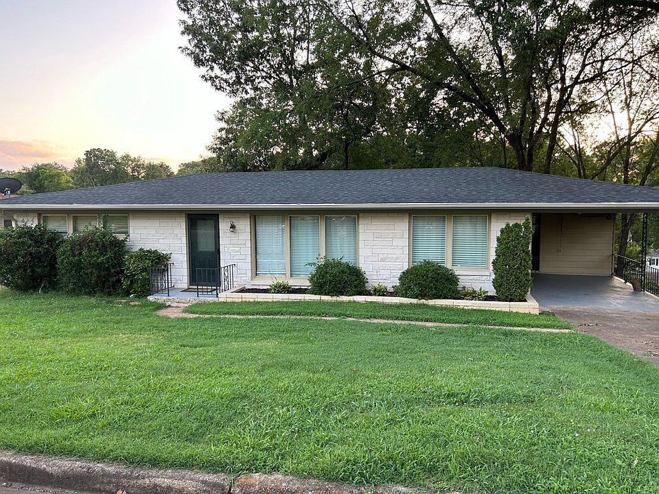 1st image of 2231 Maple Ave