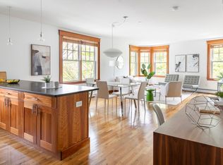 432 Norfolk St APT 3B, Somerville, MA 02143